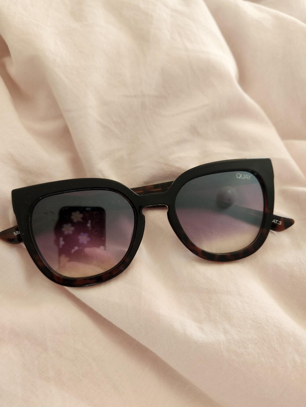 QUAY Noosa Sunglasses, tortoiseshell frame with ombre lenses
